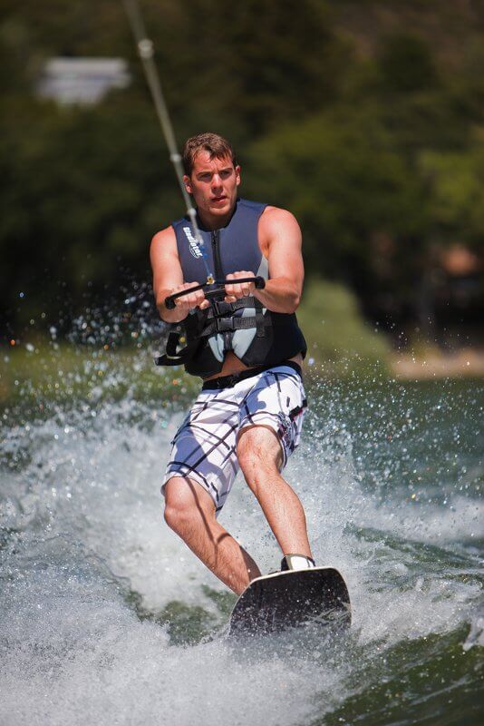 Wakeboard sur le lac d’Annecy