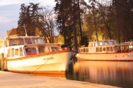 bateaux à Annecy pour croisière