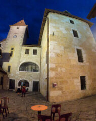 arrière du Palais de l'île d'Annecy