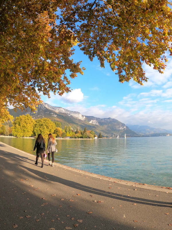 promenade tranquille au lac d'Annecy