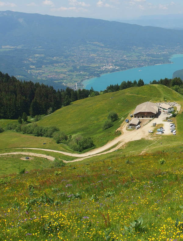 Annecy au printemps