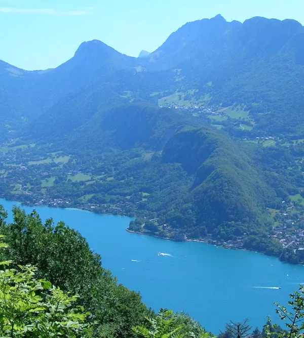 Haute-Savoie, entre lacs et montagnes