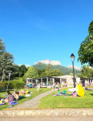 snack plage de menthon saint bernard