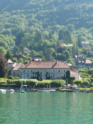 Vue depuis le lac