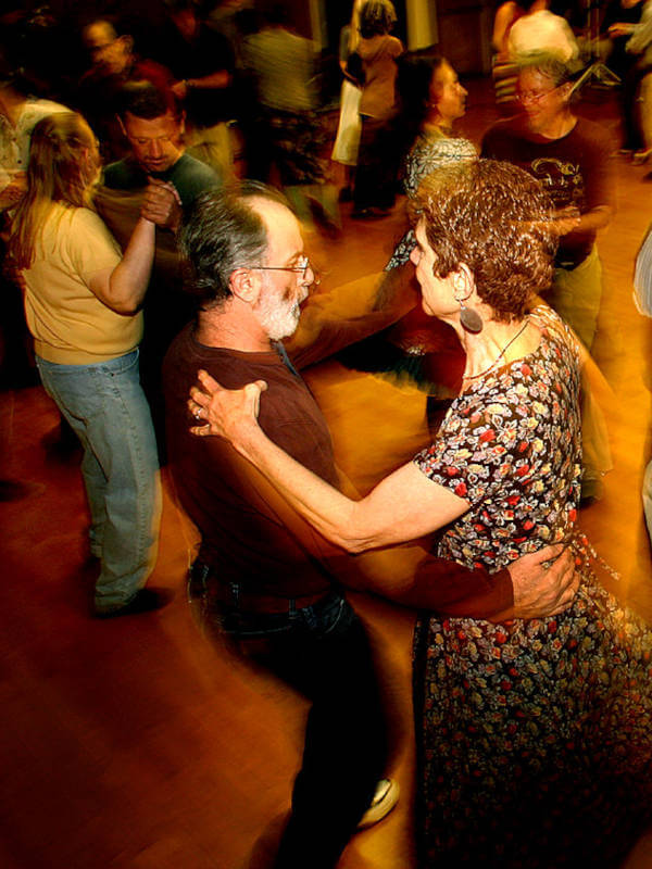 P’tit bal perdu, soirées danse en plein air