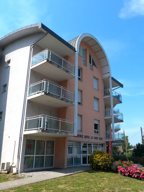 hôtel excentré du centre d'Annecy