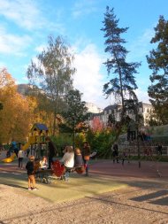 jeux dans le parc de l'Impérial à Annecy