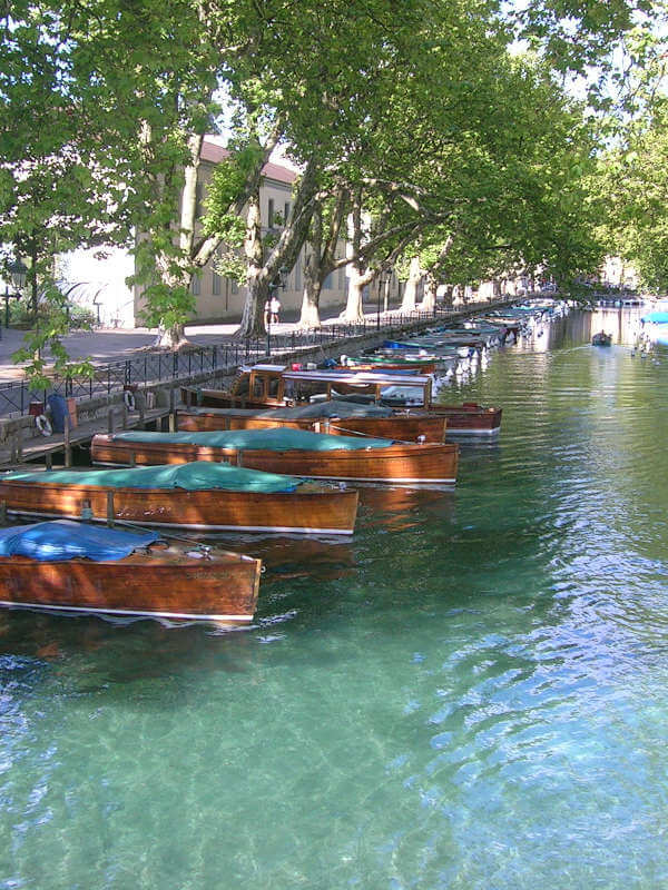 Canal du vassé en été